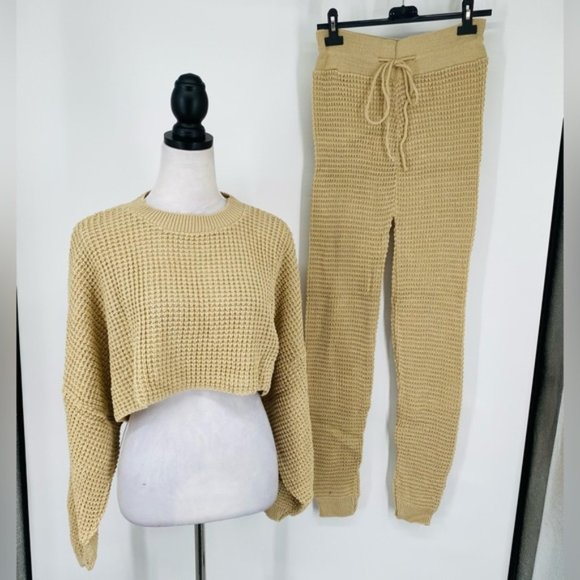 Beige Knitted Long Sleeve Sweater Crop Top and High Waist Pants Two Piece Set - Picture 10 of 17